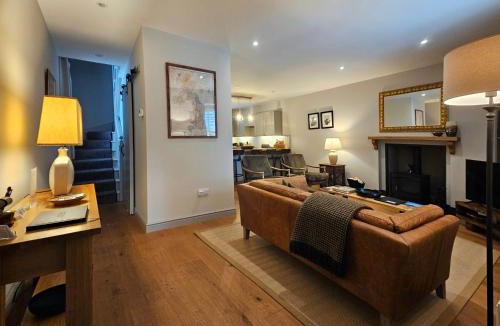Inverness City Centre House | Balnain Street Cottage