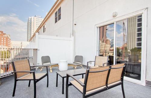 SoNo Apartment | Baltimore Place