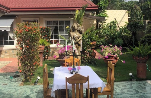 Cagayan de Oro House | Balulang Bridge Night Market is an 5-minute walk and beside Kurbada Grill
