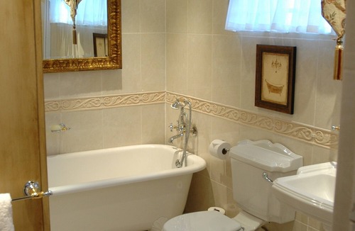 Rustenburg House | Bambelela Lodge
