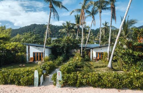 San Isidro Hotel | Bamboo Surf Beach