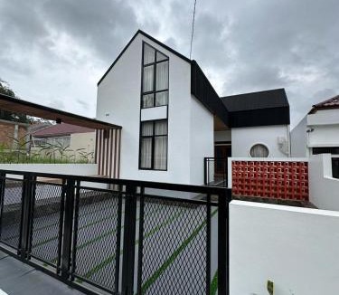 Bukittinggi House | Bamboosa