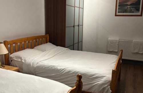 Sunderland House | Bams Haven