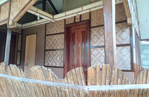 Badian Hostel | Banamboo