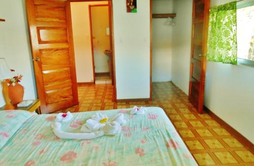Golfito Hotel | Banana Bay Marina