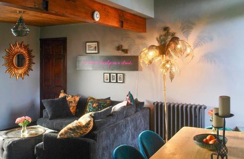 Penny Bridge House | Bandrake Barn