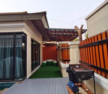 Central Pattaya Villa | Bann Natcha 55