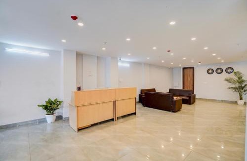 Noida Hotel | Banquesta Suites