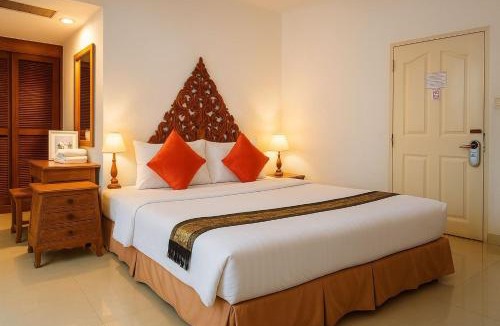 Ladprao Hotel | Bansabai Hostelling International