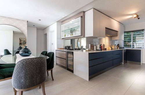 Bantry Bay Apartment | Bantry Bay Alanda - Modern Apt with Sea Views