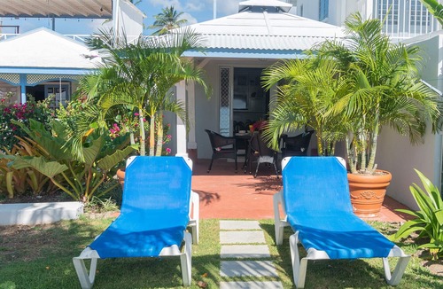 Brighton Apartment | Banyan Beach Studio