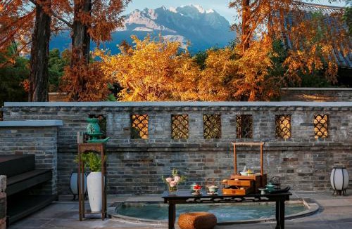 Shuhe Old Town Resort | Banyan Tree Lijiang