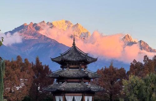 Shuhe Old Town Resort | Banyan Tree Lijiang