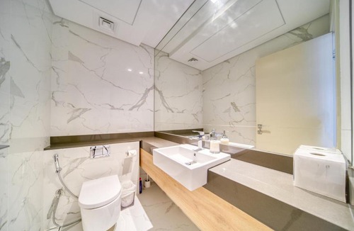 Jumeirah Lake Towers Apartment | Banyan Tree Residences, Hillside - Mint Stay