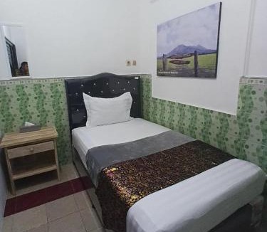 Kalipuro Hostel | Banyu Sri
