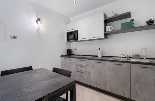 Bernezzo Apartment | 'Barabicchou' Apartment with Mountain View, Wi-Fi and Air Conditioning