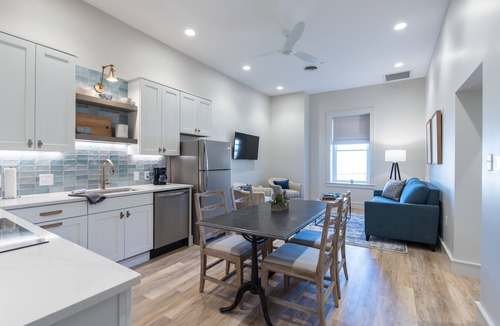 Knoxville Apartment | Barber Street Flats: #202