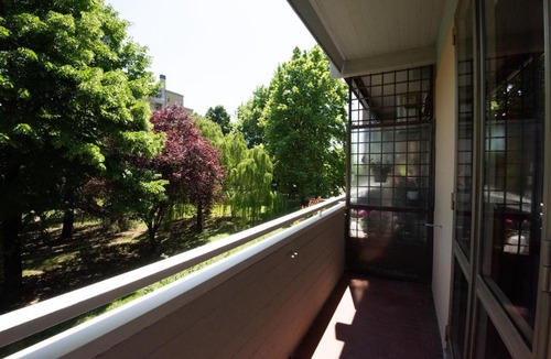 Crocetta-San Lazzaro-Modena Est Apartment | Barbieri Suite - Green, Relaxation and Comfort