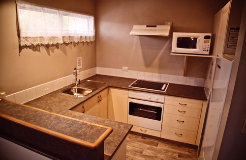 Hamilton North Hotel | Barclay Motel