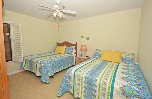 Englewood House | Barefoot Beach 501