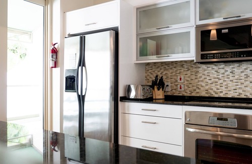 Lascelles House | Barefoot Luxury - Pool & Walk To Holetown Beach