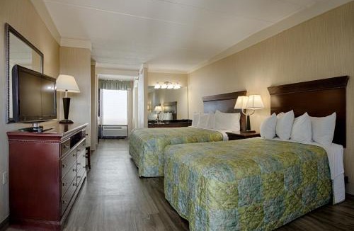Midtown Ocean City Hotel | Barefoot Mailman