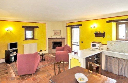 Castelvecchio Pascoli Villa | Barga, beautiful, with private pool and stunning views. Electric car charging.