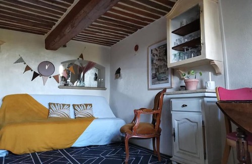 Bargemon Apartment | BARGEMON : Petit cocon frais dans charmant village