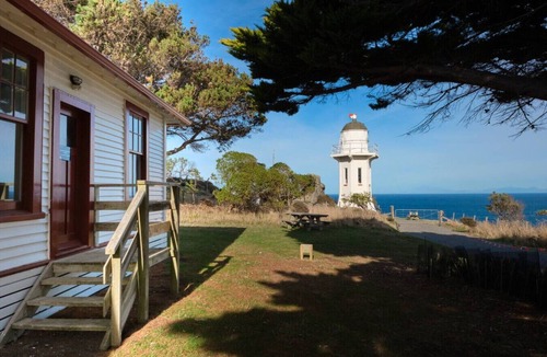 Wellington House | Baring Head Assistant Lightkeeper`s Cottage