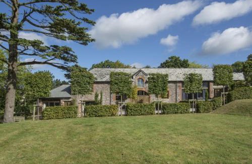 Talaton House | Barley House