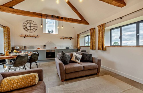 Chipping Norton Cottage | Barn conversion with spectacular views - Fox Cottage