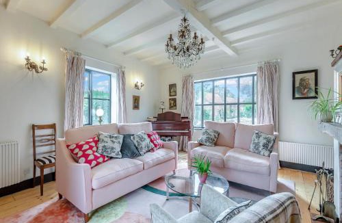 Great Snoring House | Barn Cottage