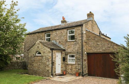 Worton House | Barn House