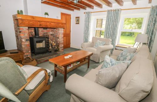 Worton House | Barn House
