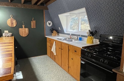 Bemus Point House | Barn in Bemus Point: 1 mile to Chautauqua Lake and on the snowmobile trail