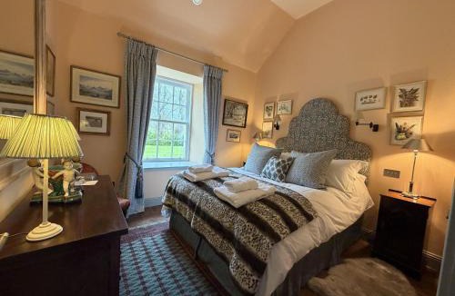 Kirkton Manor House | Barns Study