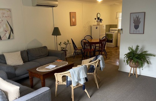 Tanunda Apartment | Barossa Suites