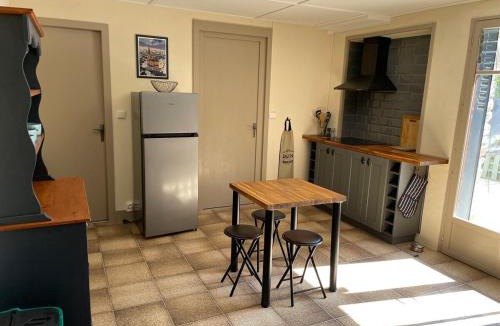 Saint-Mesmin Apartment | Barracat Gite