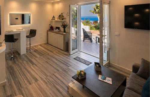 Ischia Porto Bed & Breakfast | Barracuda Suite Sea View & Dinner Experience