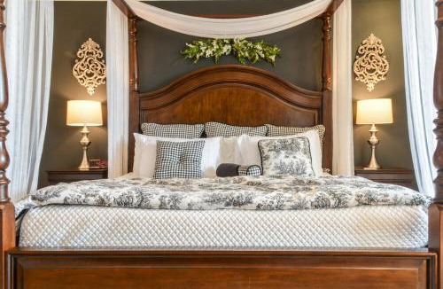 Lucas Bed & Breakfast | Barren Breeze Bed and Breakfast
