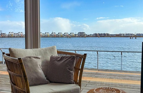 Olpenitz Apartment | Barrier-free beach house on the Baltic Sea: "Pier 51" with south-facing terrace & sauna