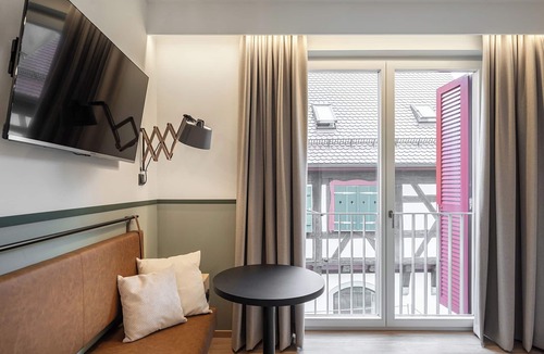 Gaildorf Apartment | Barrier-free double room with shower and WC