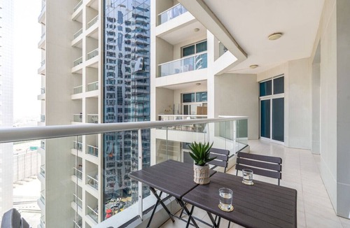 Barsha Heights Apartment | Barsha Heights near Internet City Metro & Emirates