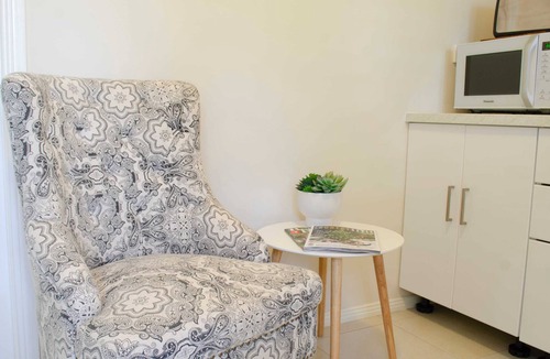 Calare Apartment | Bartlett's Corner | Private Peaceful Studio