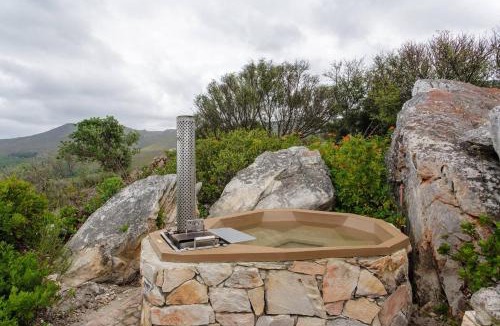 Bot River Villa | Barton Blue Crane near Hermanus Pool Hot Tub