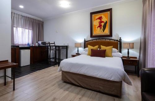 Die Hoewes Hotel | Basdenwood Hotel