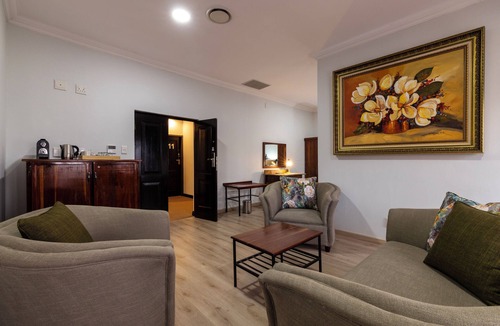 Die Hoewes Hotel | Basdenwood Hotel