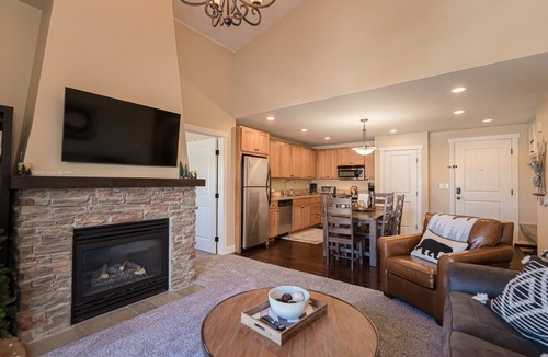 Silvercreek Condo | Base Camp 402 2 Bedroom Condo