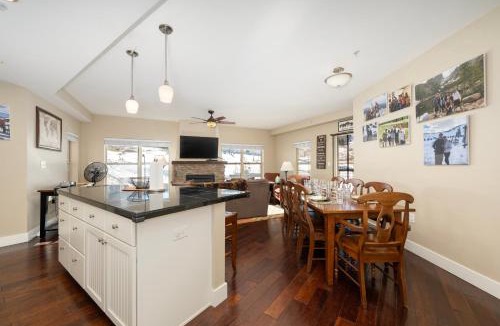 Silvercreek Apartment | Base Camp Cir #305