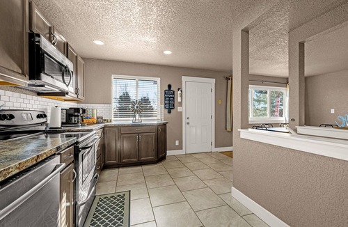 Cheyenne Meadows House | BASE CAMP ESTABLISHED! Hot tub; Theater Room; Cozy Beds
